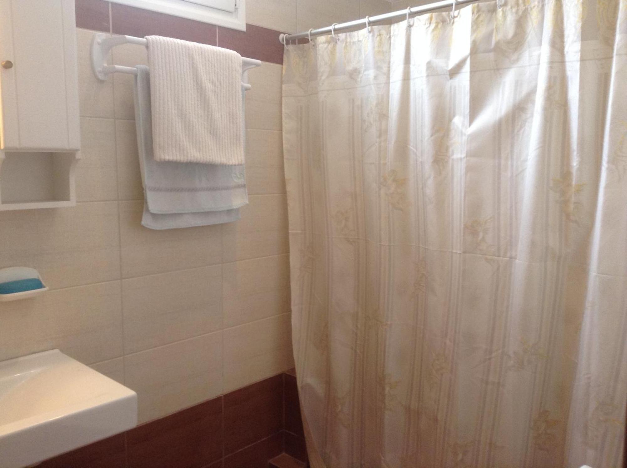Πανδοχείο Λίμνης Πλαστήρα Hotell Kastanéa Exteriör bild
